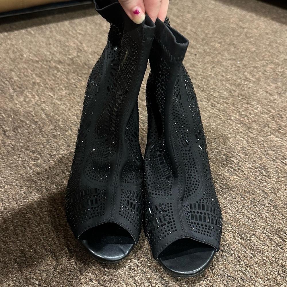Lauren Lorraine Emma Black Sequin Rhinestone Peep-Toe Stiletto Heel Bootie 8M - Picture 2 of 7